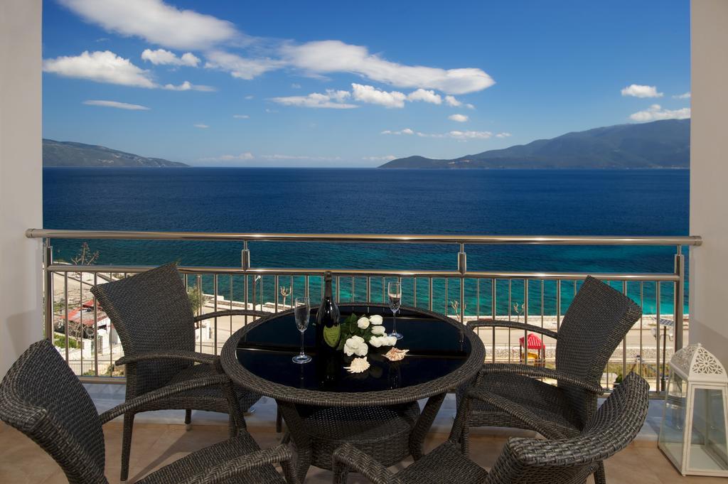 Odyssey Hotel & Spa Agia Efimia Exterior photo